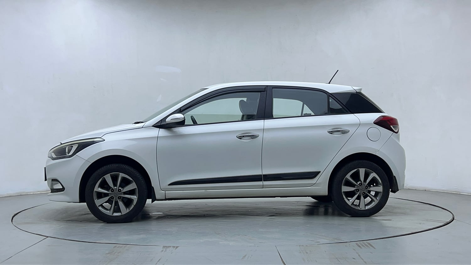 Used 2017 Hyundai Elite i20 Asta 1.2 (O) Petrol Manual exterior LEFT SIDE VIEW
