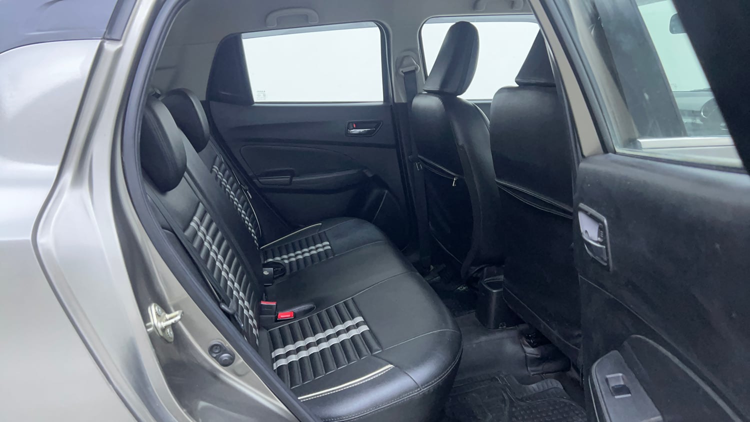 Used 2018 Maruti Suzuki Swift ZXi Plus Petrol Manual interior RIGHT SIDE REAR DOOR CABIN VIEW