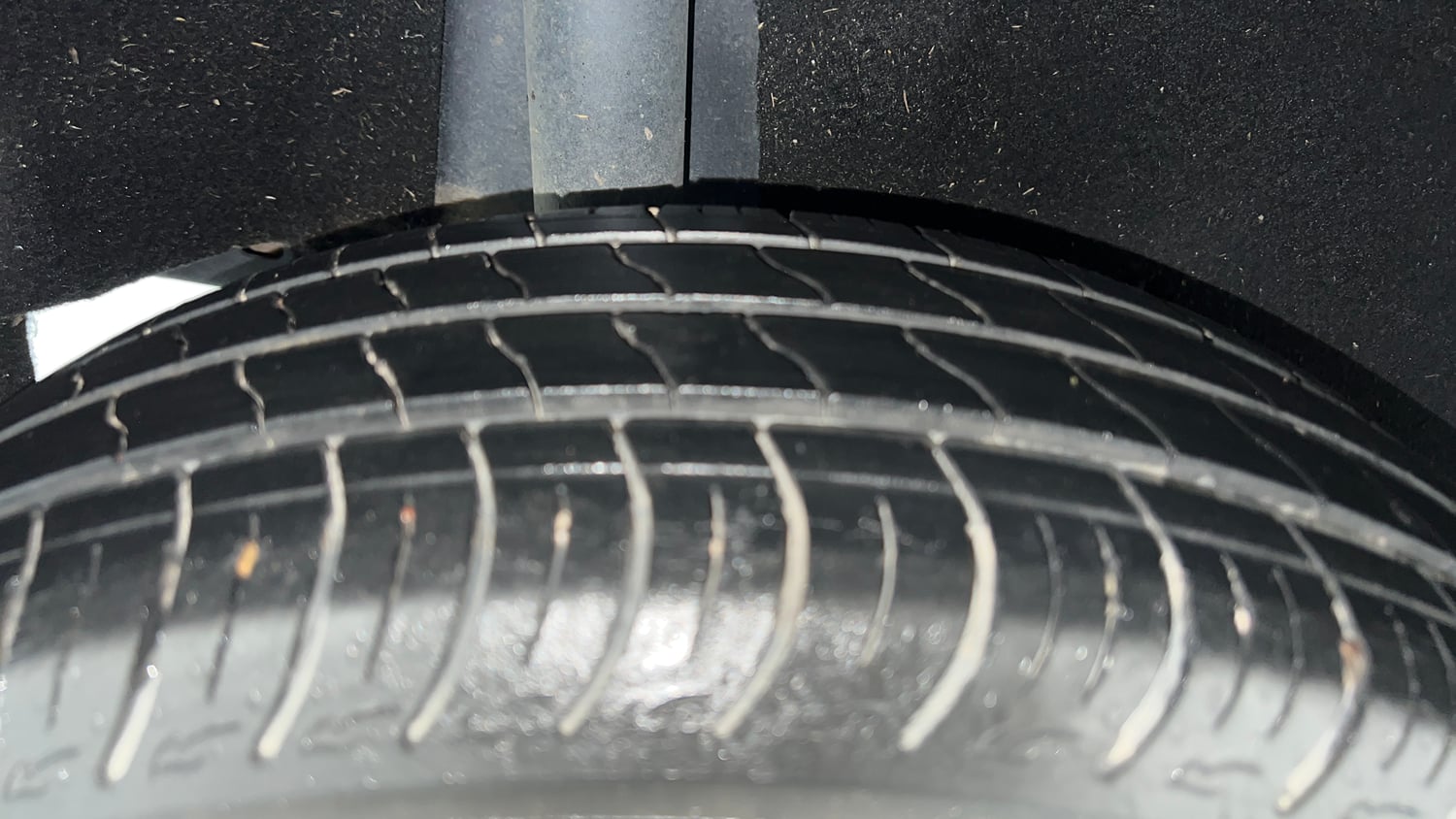 Used 2021 Maruti Suzuki Baleno Delta Petrol Manual tyres RIGHT REAR TYRE TREAD VIEW