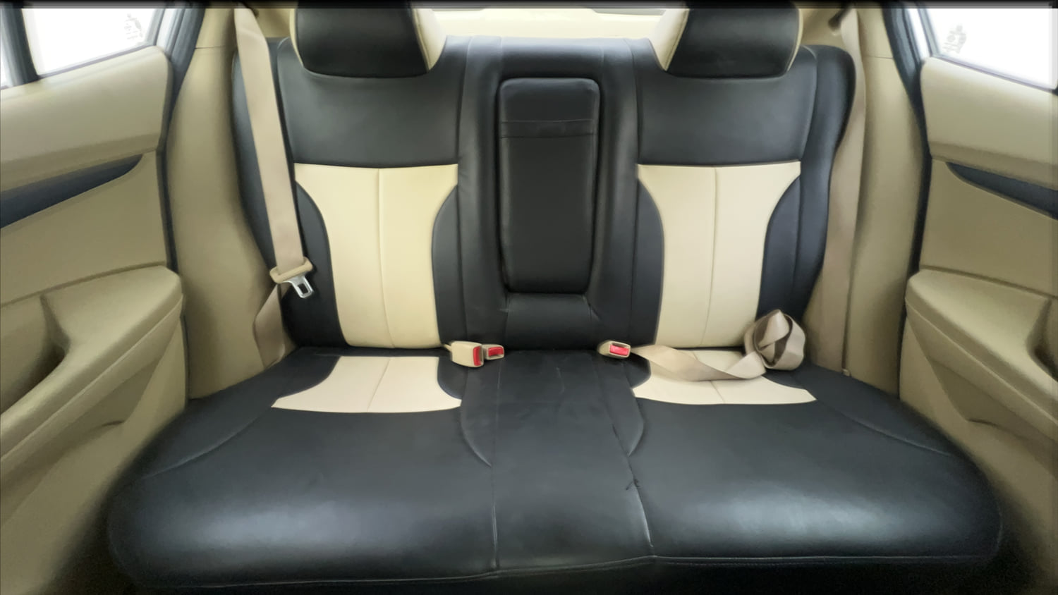 Used 2012 Honda City 1.5 E MT Petrol Manual interior REAR SEAT CONDITION VIEW
