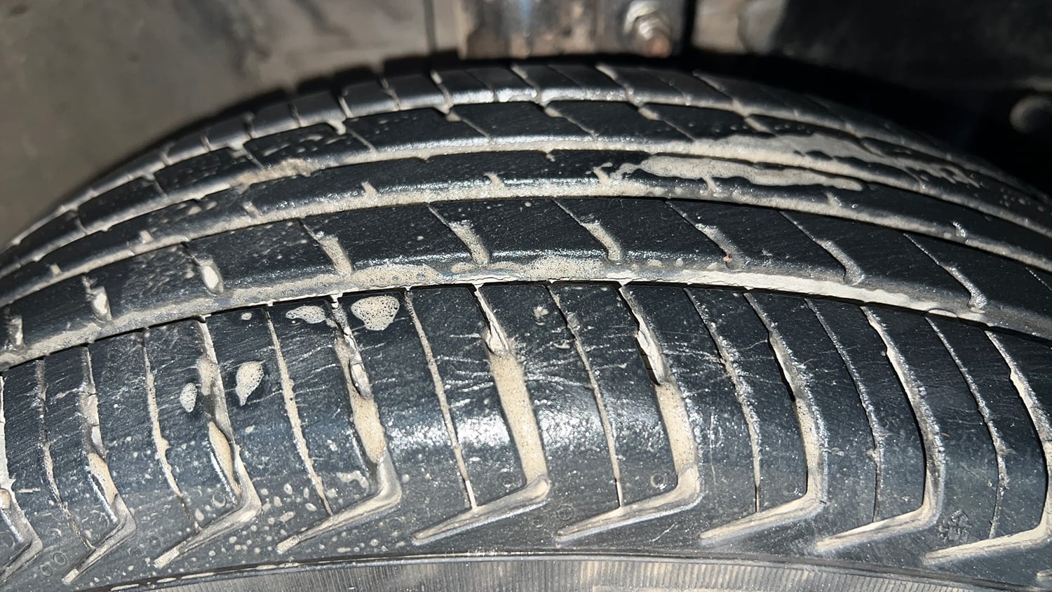 Used 2020 Maruti Suzuki Wagon R LXi (O) 1.0 CNG Cng Manual tyres RIGHT FRONT TYRE TREAD VIEW