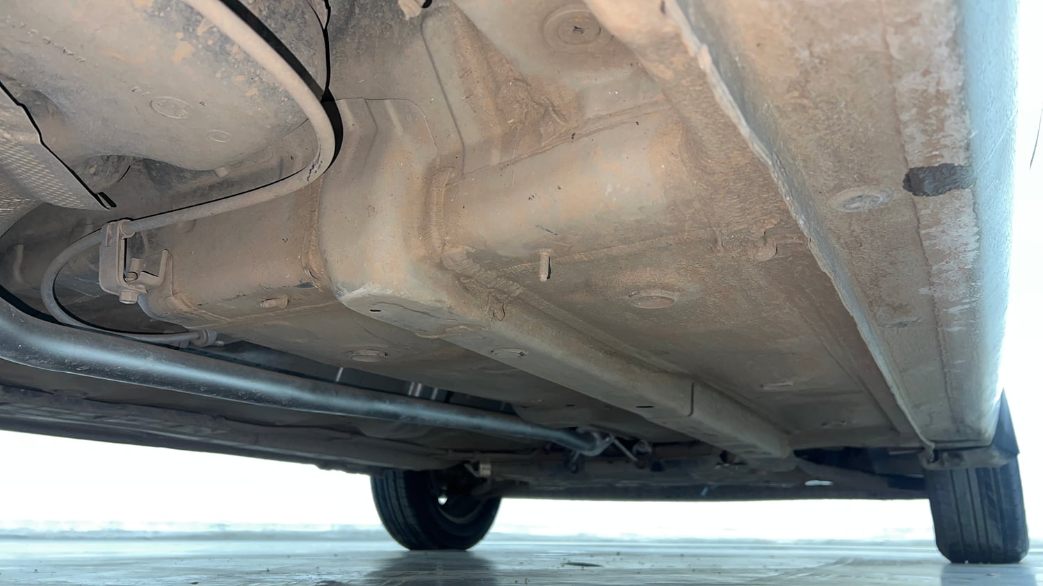 Used 2020 Hyundai Santro Asta Petrol Manual extra REAR RIGHT UNDERBODY VIEW
