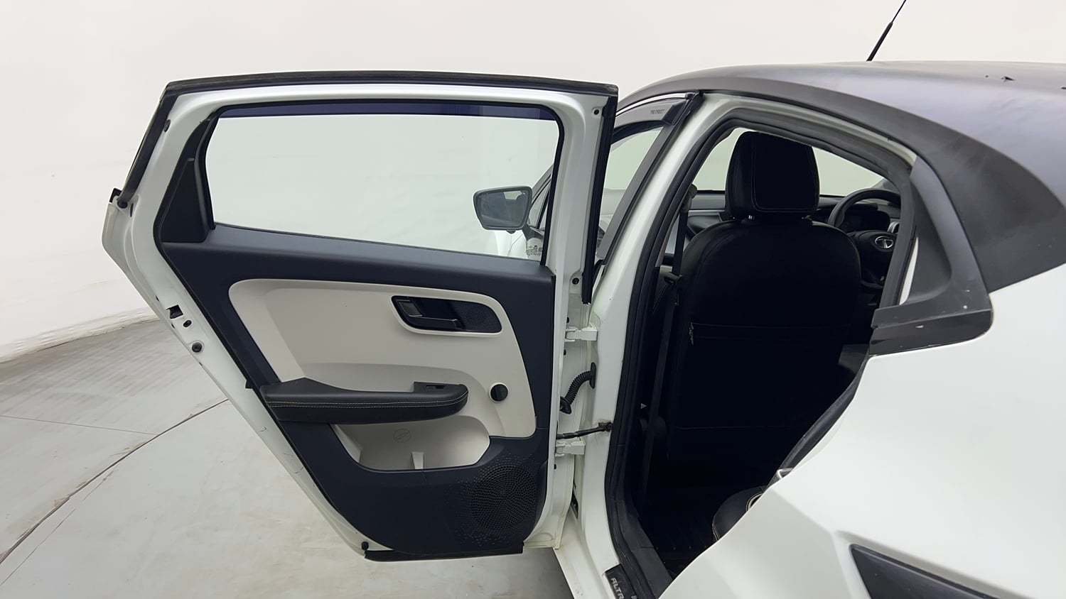 Used 2022 Tata Altroz XE Petrol Petrol Manual interior LEFT REAR DOOR OPEN VIEW