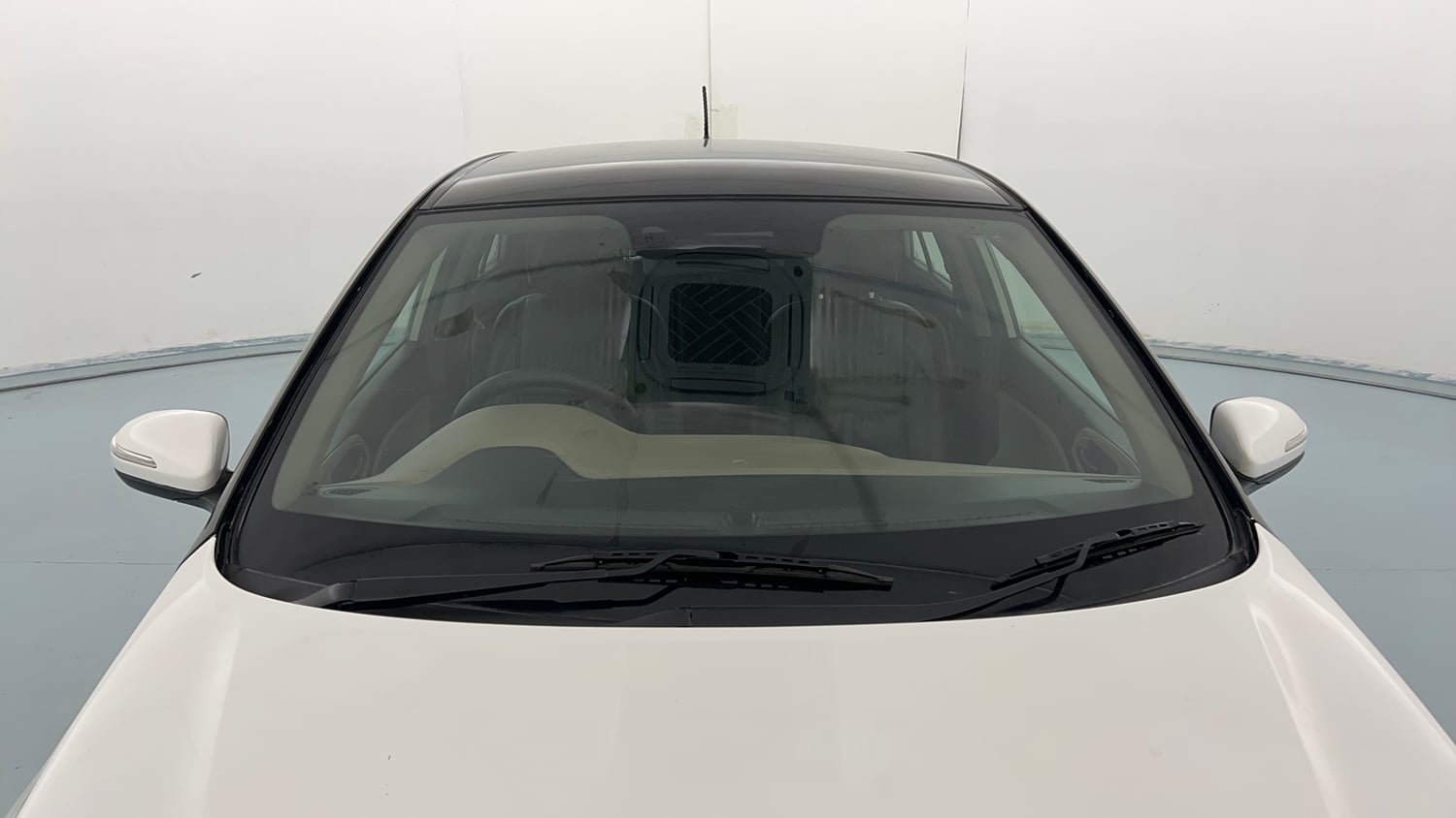 Used 2017 Hyundai Elite i20 Asta 1.4 CRDI (O) Diesel Manual exterior FRONT WINDSHIELD VIEW