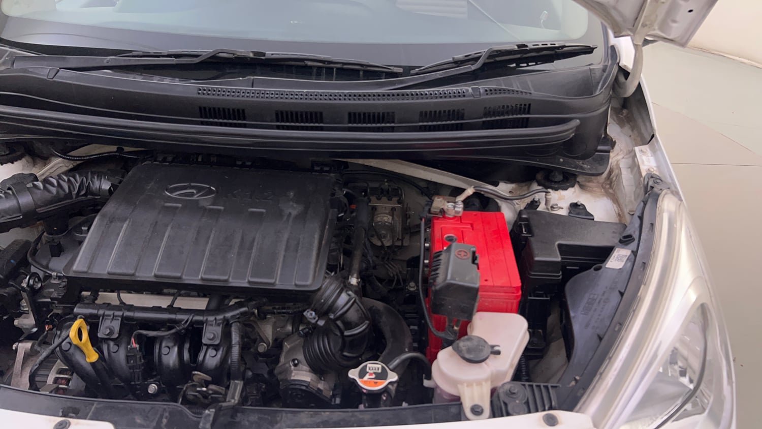 Used 2019 Hyundai Grand i10 Sportz 1.2 Kappa VTVT Petrol Manual engine ENGINE LEFT SIDE HINGE & APRON VIEW