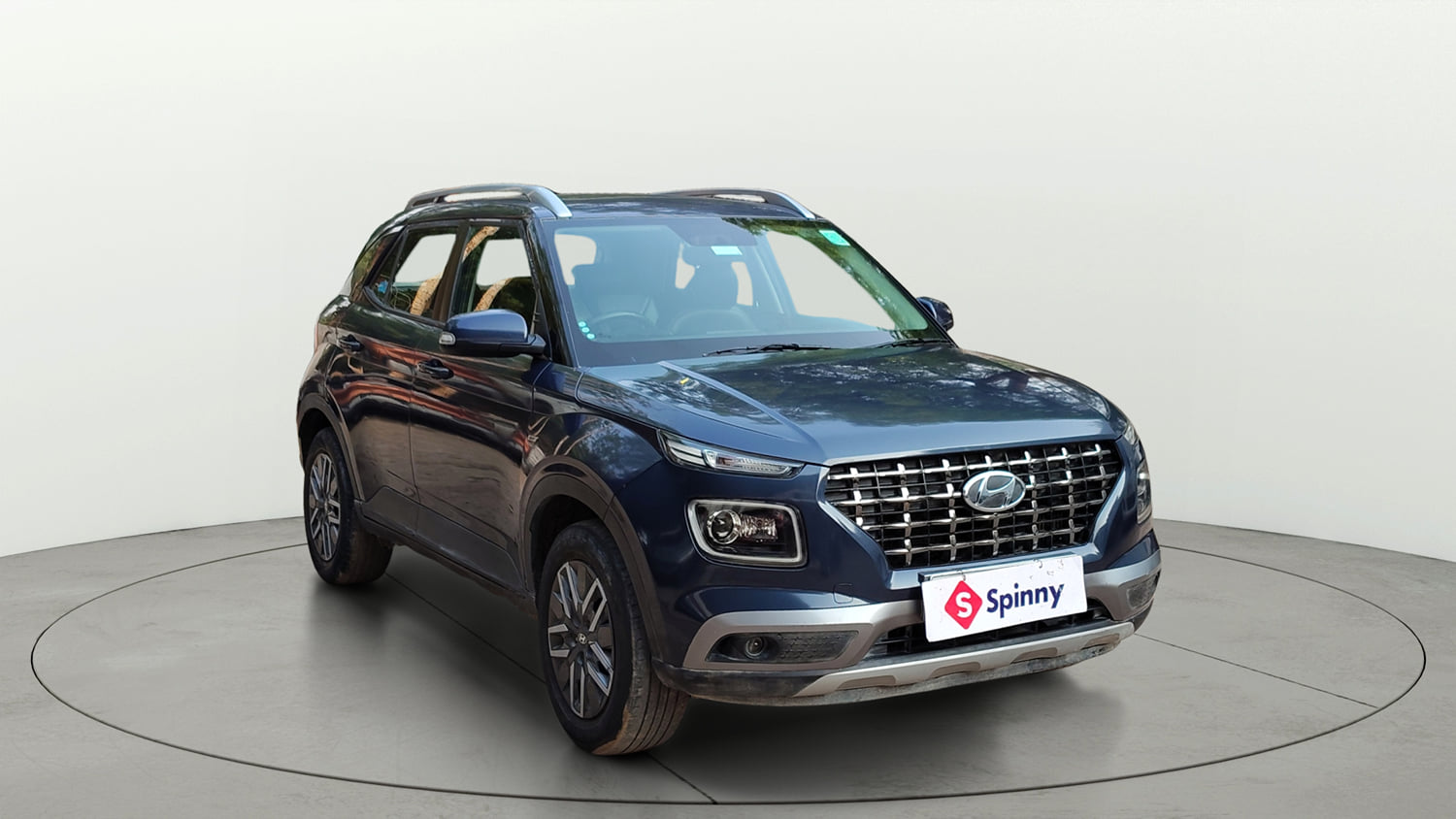 Used 2022 Hyundai Venue SX 1.0 Turbo Petrol Manual exterior RIGHT FRONT CORNER VIEW
