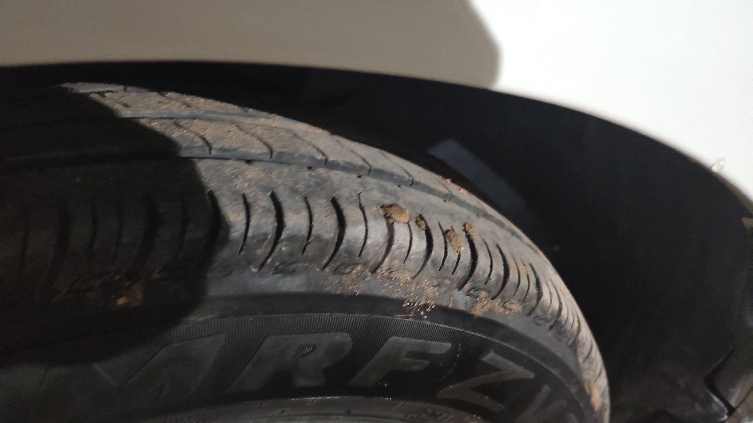 Used 2018 Tata Tiago Revotorq XZ Diesel Manual tyres LEFT FRONT TYRE TREAD VIEW