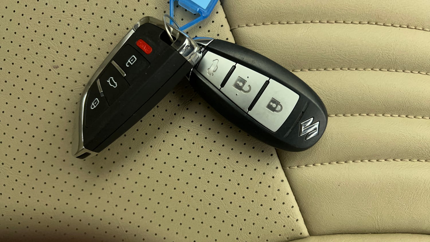 Used 2022 Maruti Suzuki Ciaz Zeta 1.5 Petrol Manual extra CAR KEY VIEW