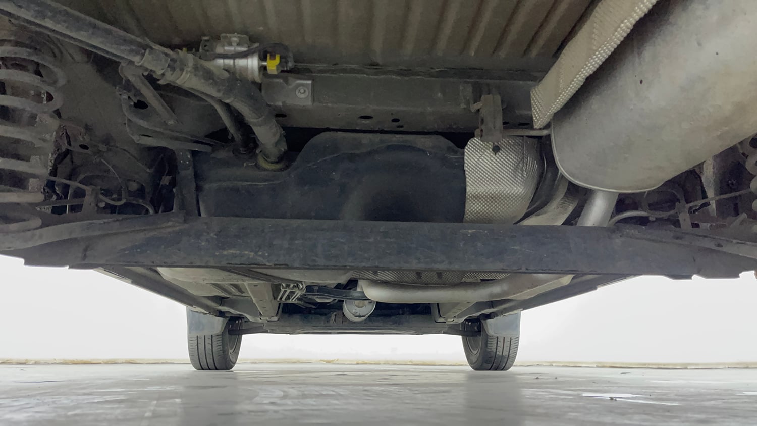 Used 2017 Ford EcoSport Titanium 1.5L Ti-VCT AT Petrol Automatic extra REAR UNDERBODY VIEW (TAKEN FROM REAR)