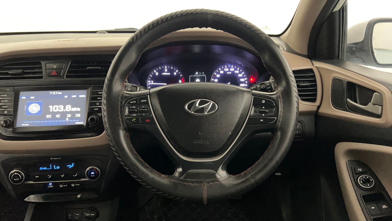 Used 2017 Hyundai Elite i20 Asta 1.4 CRDI (O) Diesel Manual interior STEERING VIEW