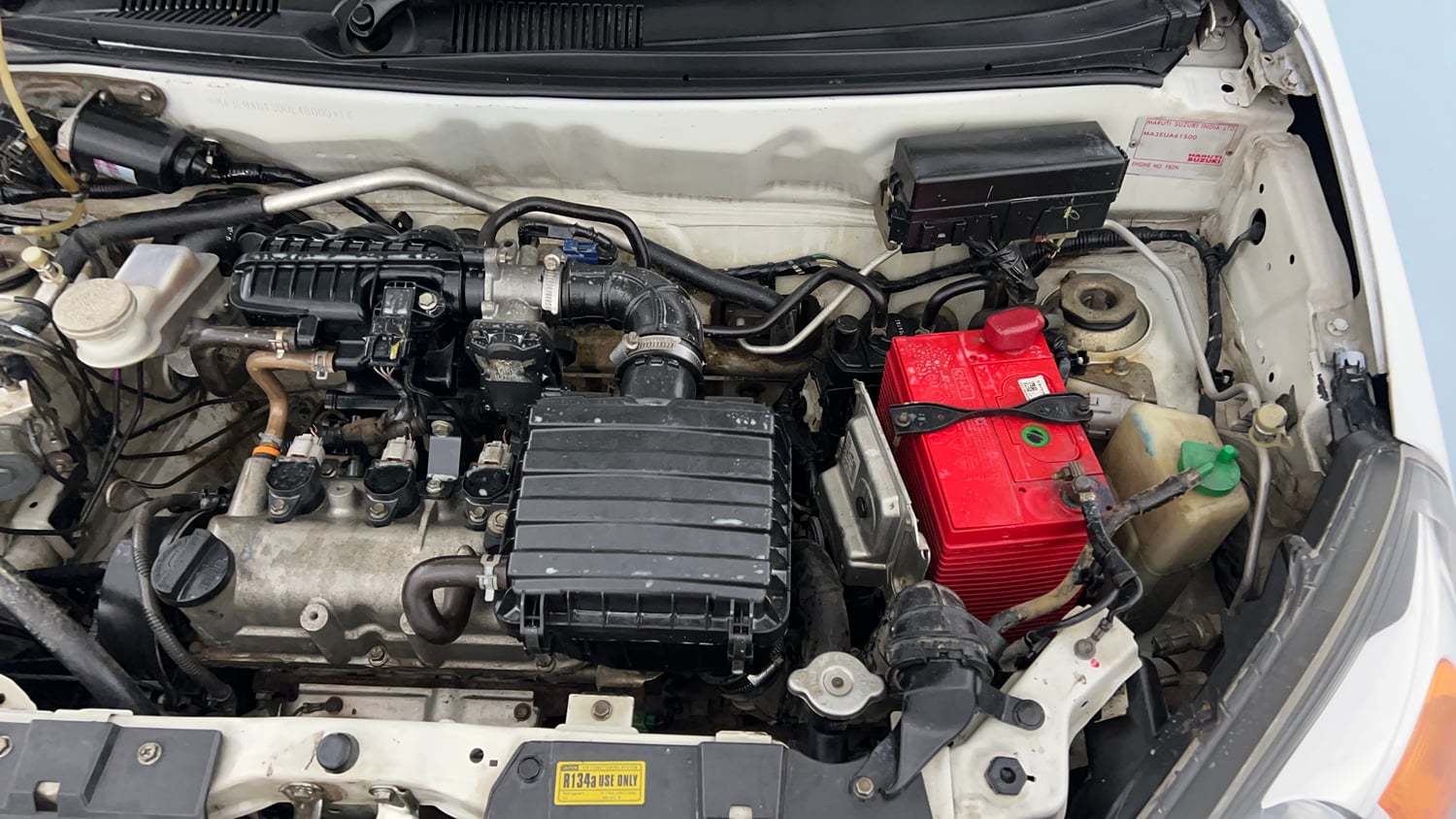 Used 2019 Maruti Suzuki Alto 800 VXi Petrol Manual engine ENGINE LEFT SIDE VIEW