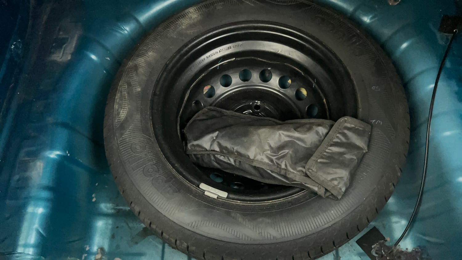 Used 2021 Renault Kwid RXL Petrol Manual tyres SPARE TYRE VIEW