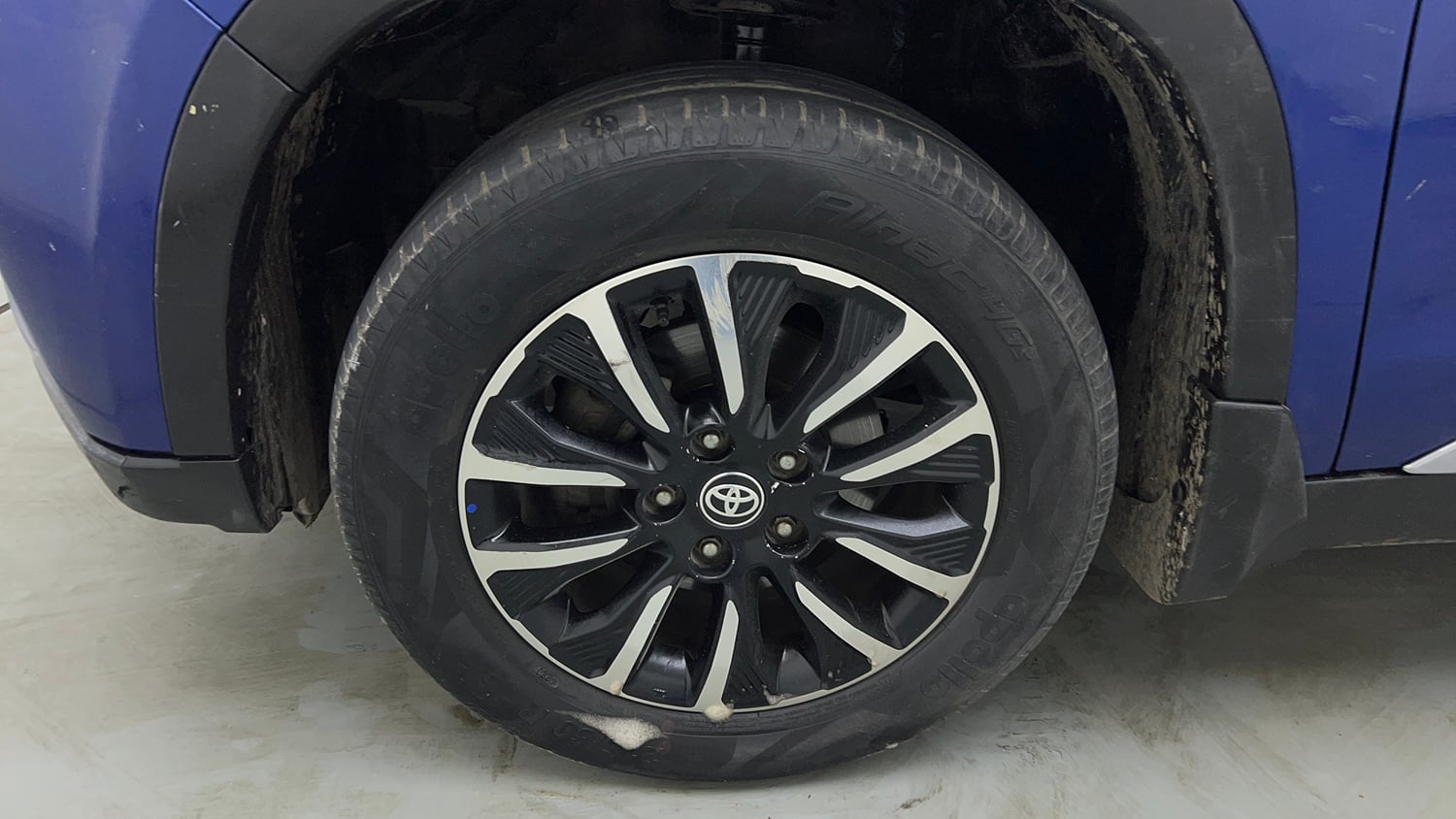 Used 2020 Toyota Urban Cruiser Premium Grade AT Dual Tone Petrol Automatic tyres LEFT FRONT TYRE RIM VIEW