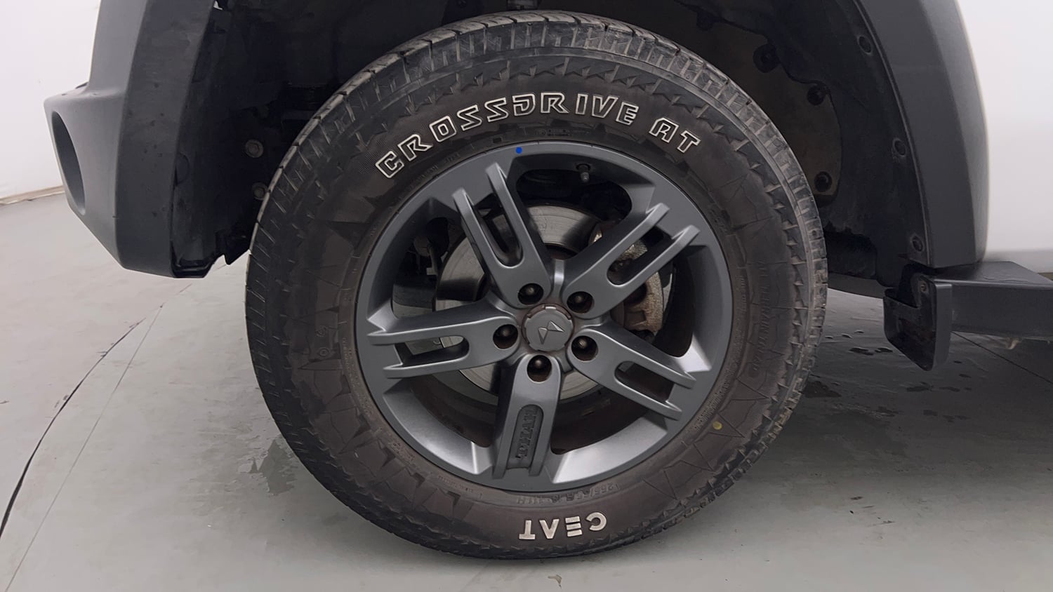 Used 2024 Mahindra Thar LX Hard Top Petrol AT RWD Petrol Automatic tyres LEFT FRONT TYRE RIM VIEW