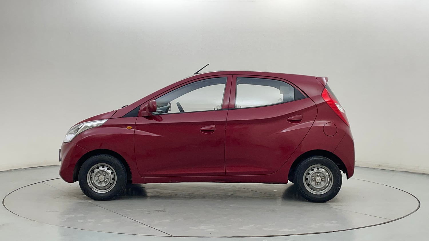 Used 2016 Hyundai Eon D-Lite + Petrol Manual exterior LEFT SIDE VIEW