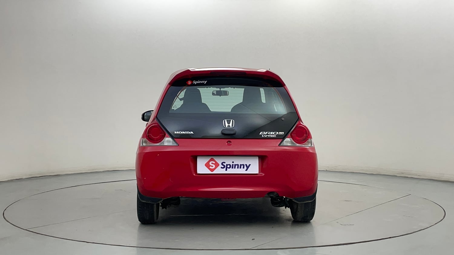 Used 2016 Honda Brio VX MT Petrol Manual exterior BACK VIEW