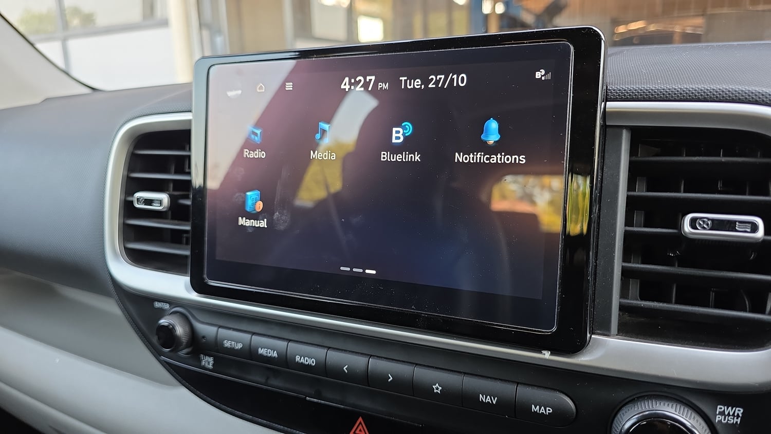 Used 2023 Hyundai Venue SX 1.2 Petrol Petrol Manual top_features Integrated (in-dash) music system