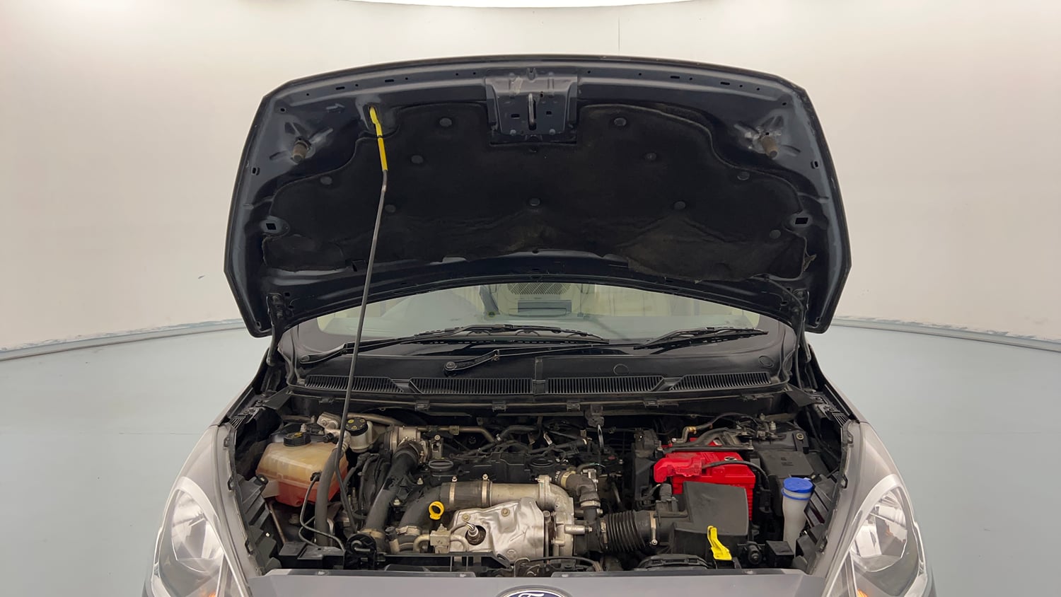 Used 2020 Ford Figo Aspire Titanium Plus 1.5 TDCi Diesel Manual engine ENGINE & BONNET OPEN FRONT VIEW