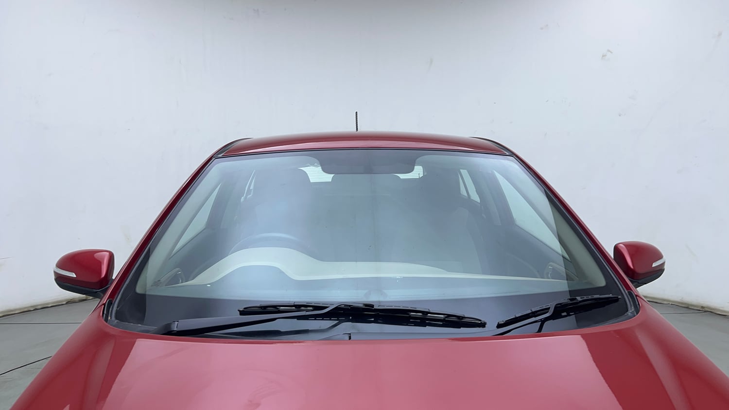 Used 2019 Hyundai Elite i20 Asta 1.2 (O) Petrol Manual exterior FRONT WINDSHIELD VIEW