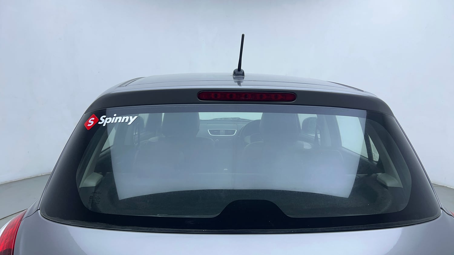 Used 2014 Maruti Suzuki Swift VXi Petrol Manual exterior BACK WINDSHIELD VIEW