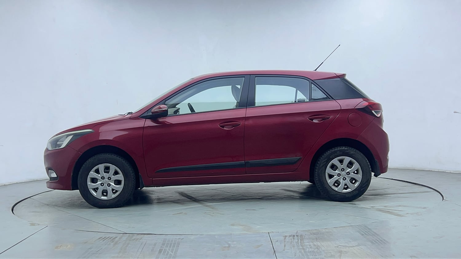 Used 2015 Hyundai Elite i20 Sportz 1.2 Petrol Manual exterior LEFT SIDE VIEW