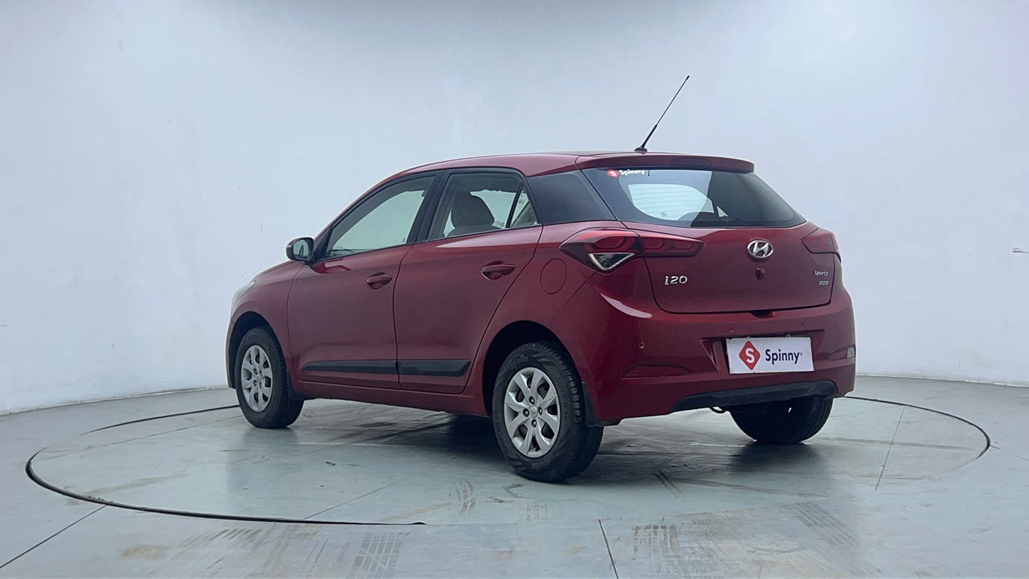 Used 2015 Hyundai Elite i20 Sportz 1.2 Petrol Manual exterior LEFT REAR CORNER VIEW