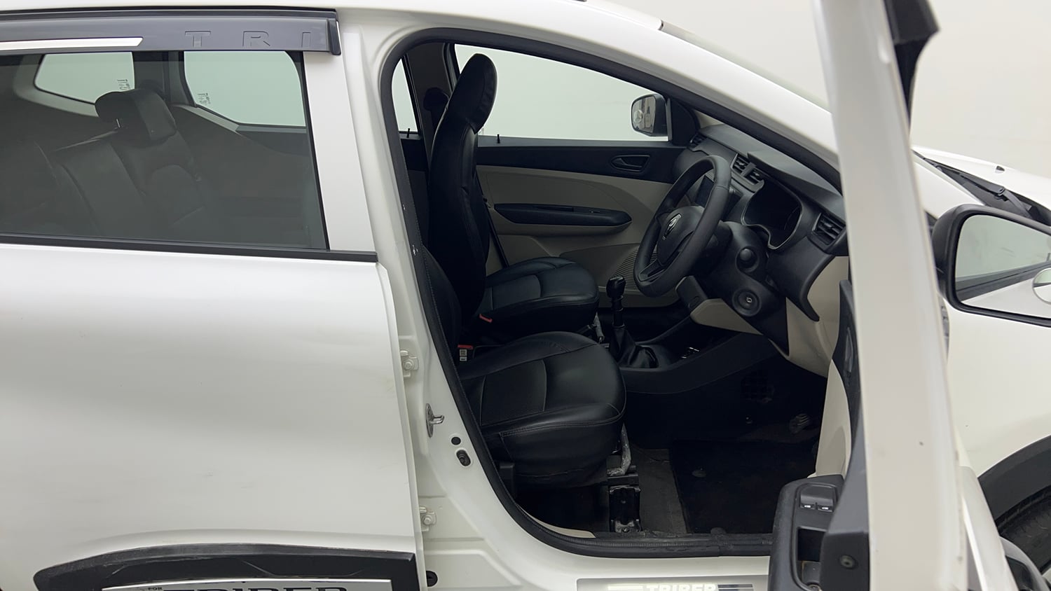 Used 2022 Renault Triber RXE Petrol Manual interior RIGHT SIDE FRONT DOOR CABIN VIEW