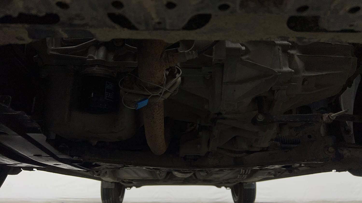 Used 2018 Maruti Suzuki Baleno Delta 1.2 Petrol Manual extra FRONT LEFT UNDERBODY VIEW