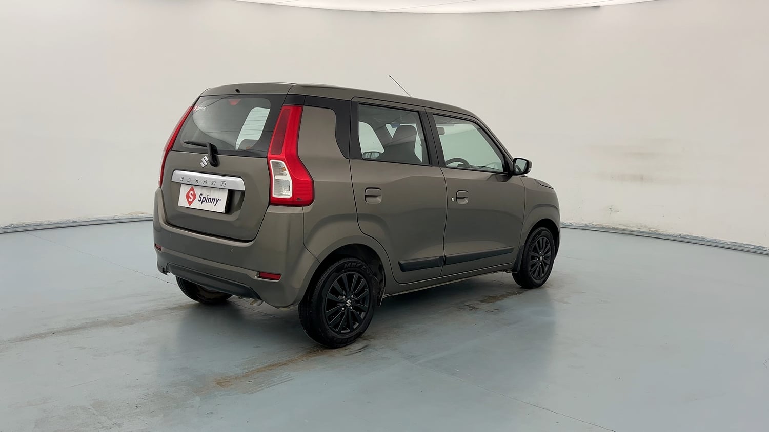 Used 2023 Maruti Suzuki Wagon R ZXI Plus 1.2 Petrol Manual exterior RIGHT REAR CORNER VIEW