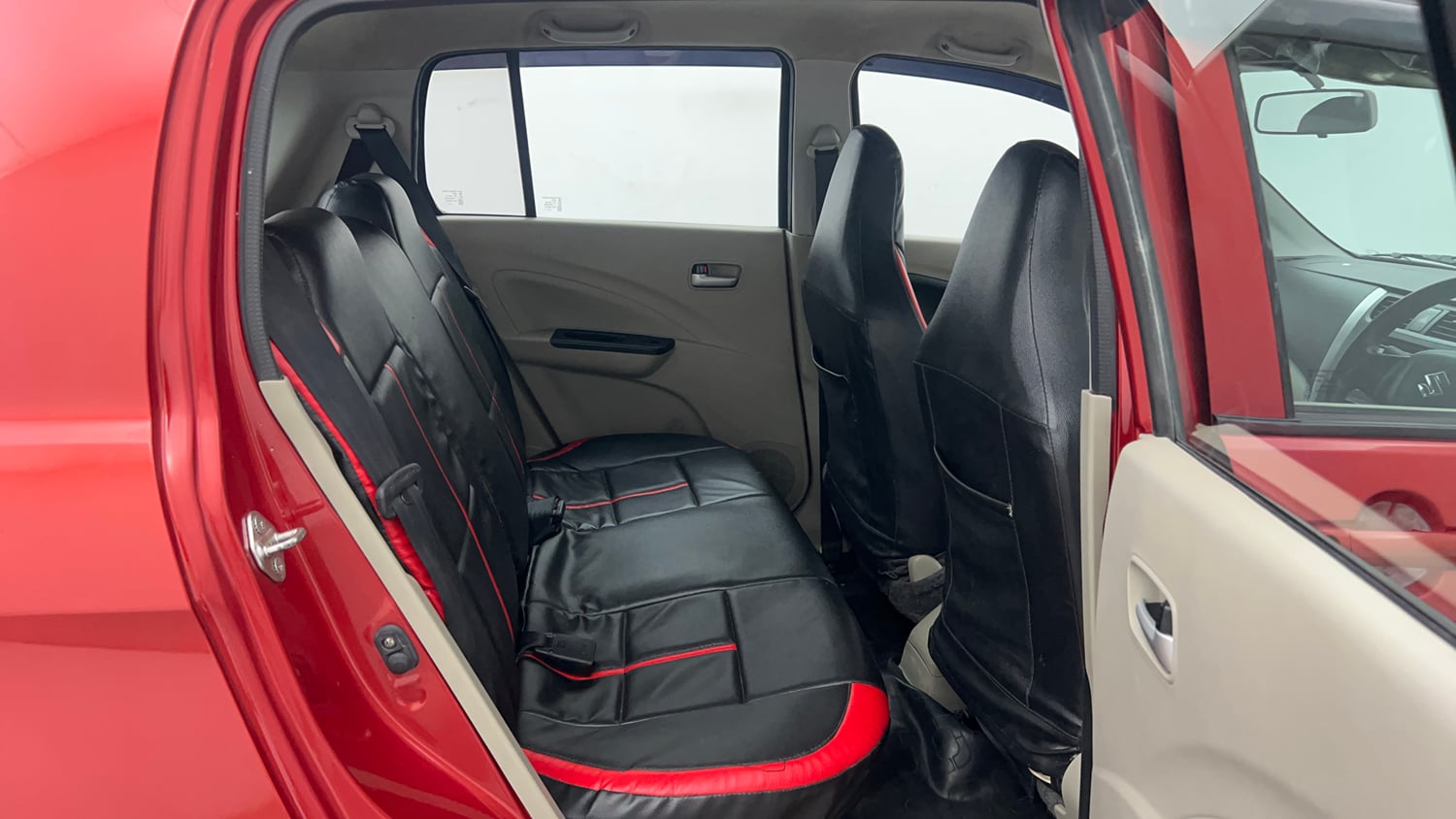 Used 2015 Maruti Suzuki Celerio VXi Petrol Manual interior RIGHT SIDE REAR DOOR CABIN VIEW