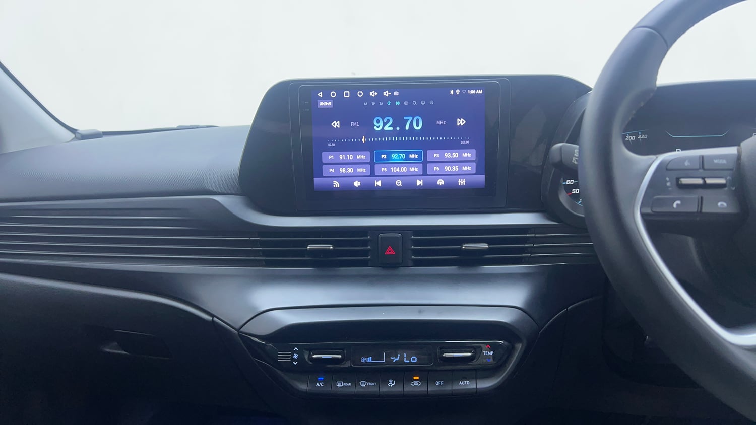 Used 2021 Hyundai i20 Asta 1.2 IVT Petrol Automatic interior MUSIC SYSTEM & AC CONTROL VIEW