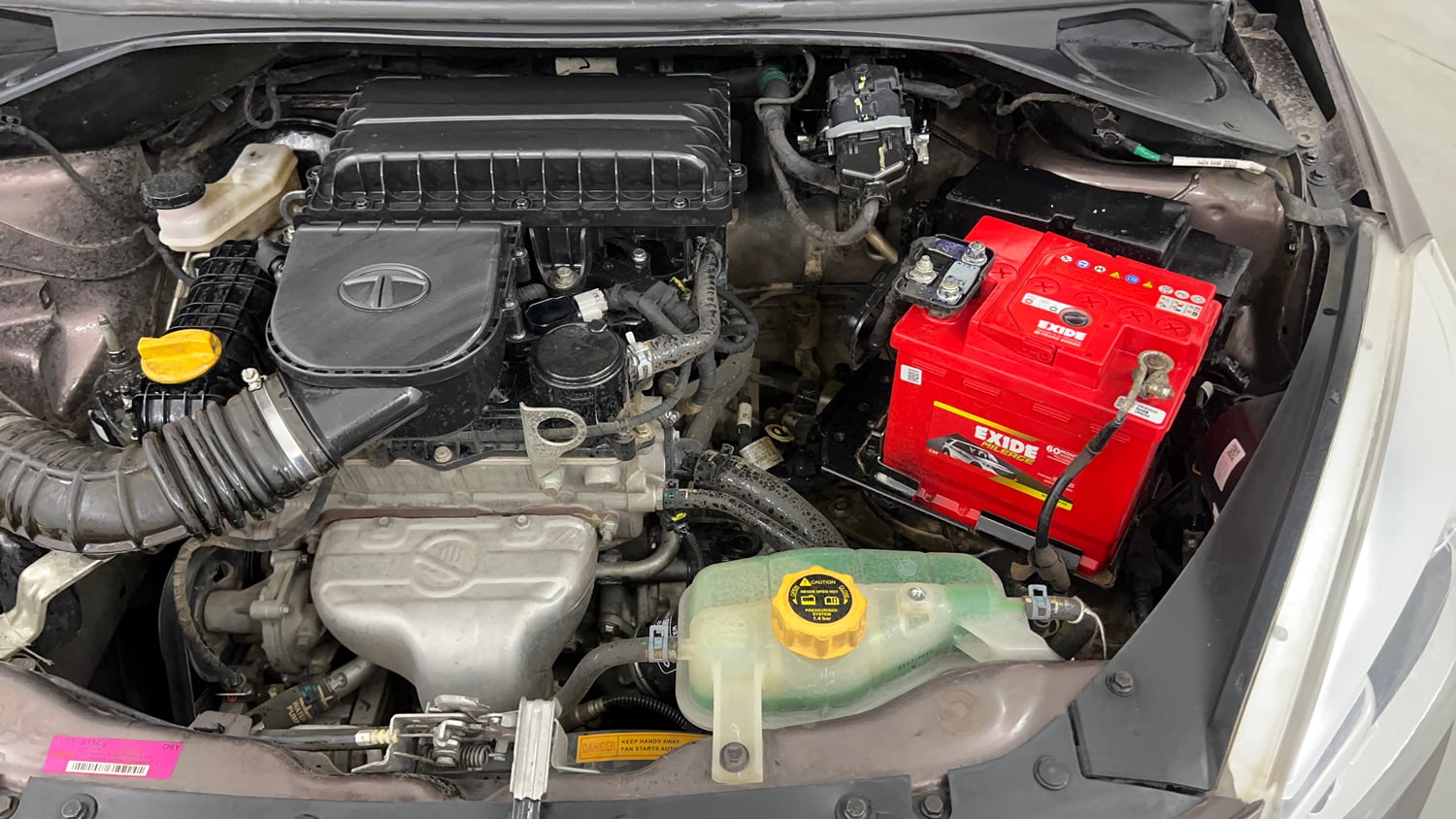 Used 2018 Tata Tiago Revotron XT Petrol Manual engine ENGINE LEFT SIDE VIEW