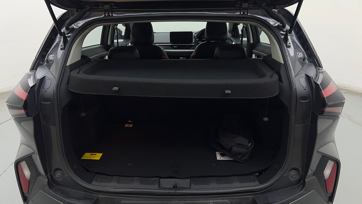 Used 2024 Tata Nexon Creative Plus 1.2 iCNG Cng Manual interior DICKY INSIDE VIEW