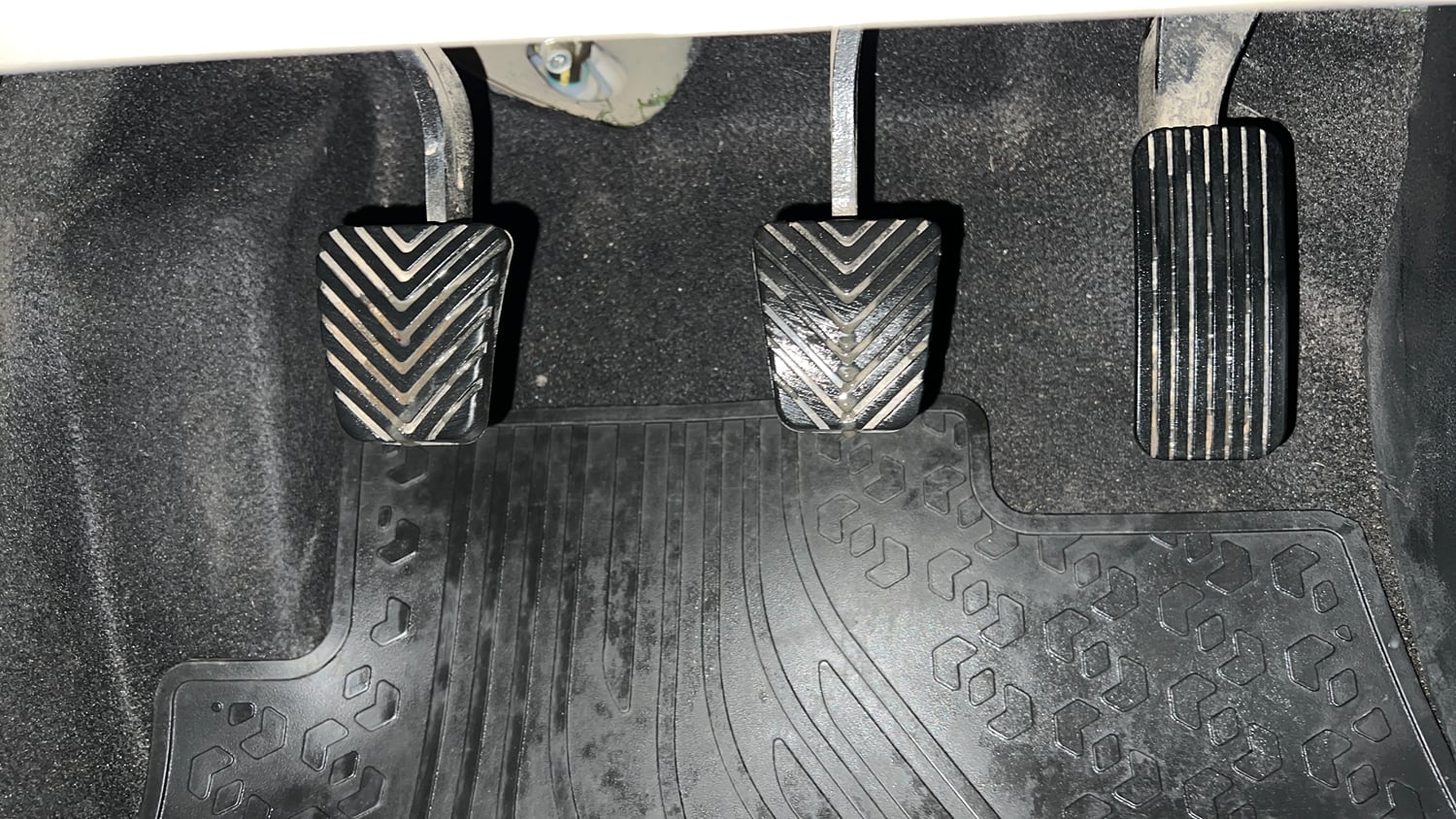 Used 2022 Hyundai Verna SX 1.5 MPi Petrol Manual interior PEDALS VIEW