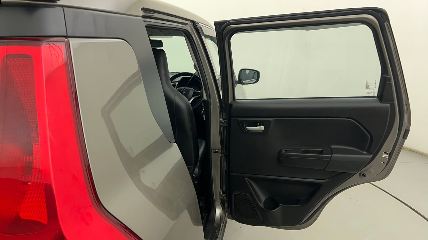 Used 2024 Maruti Suzuki Wagon R VXI 1.0 CNG Cng Manual interior RIGHT REAR DOOR OPEN VIEW