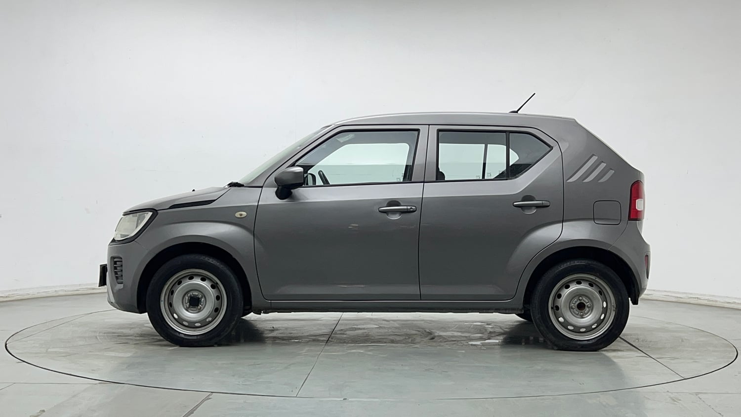 Used 2022 Maruti Suzuki Ignis Sigma 1.2 MT Petrol Manual exterior LEFT SIDE VIEW