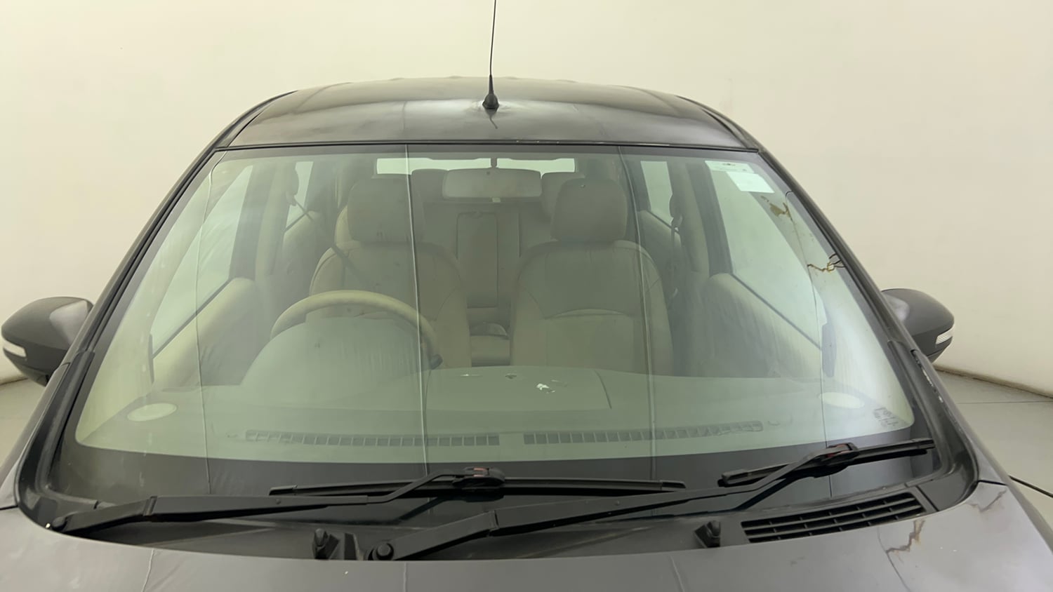 Used 2015 Maruti Suzuki Ertiga VXI CNG (Outside Fitted) Cng Manual exterior FRONT WINDSHIELD VIEW
