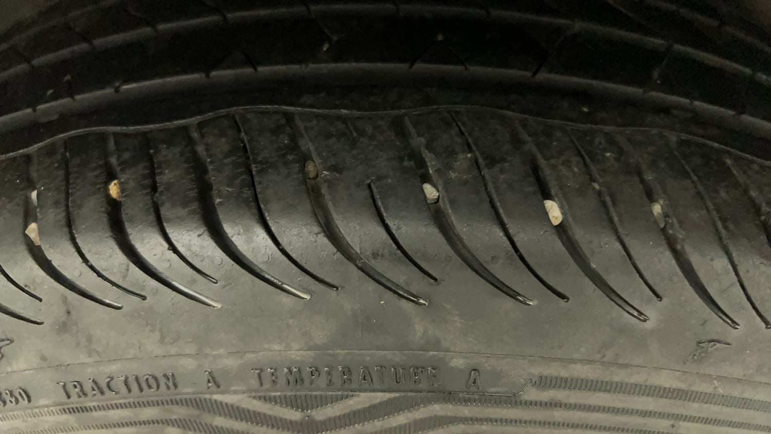 Used 2022 Maruti Suzuki Ciaz Zeta 1.5 Petrol Manual tyres LEFT REAR TYRE TREAD VIEW