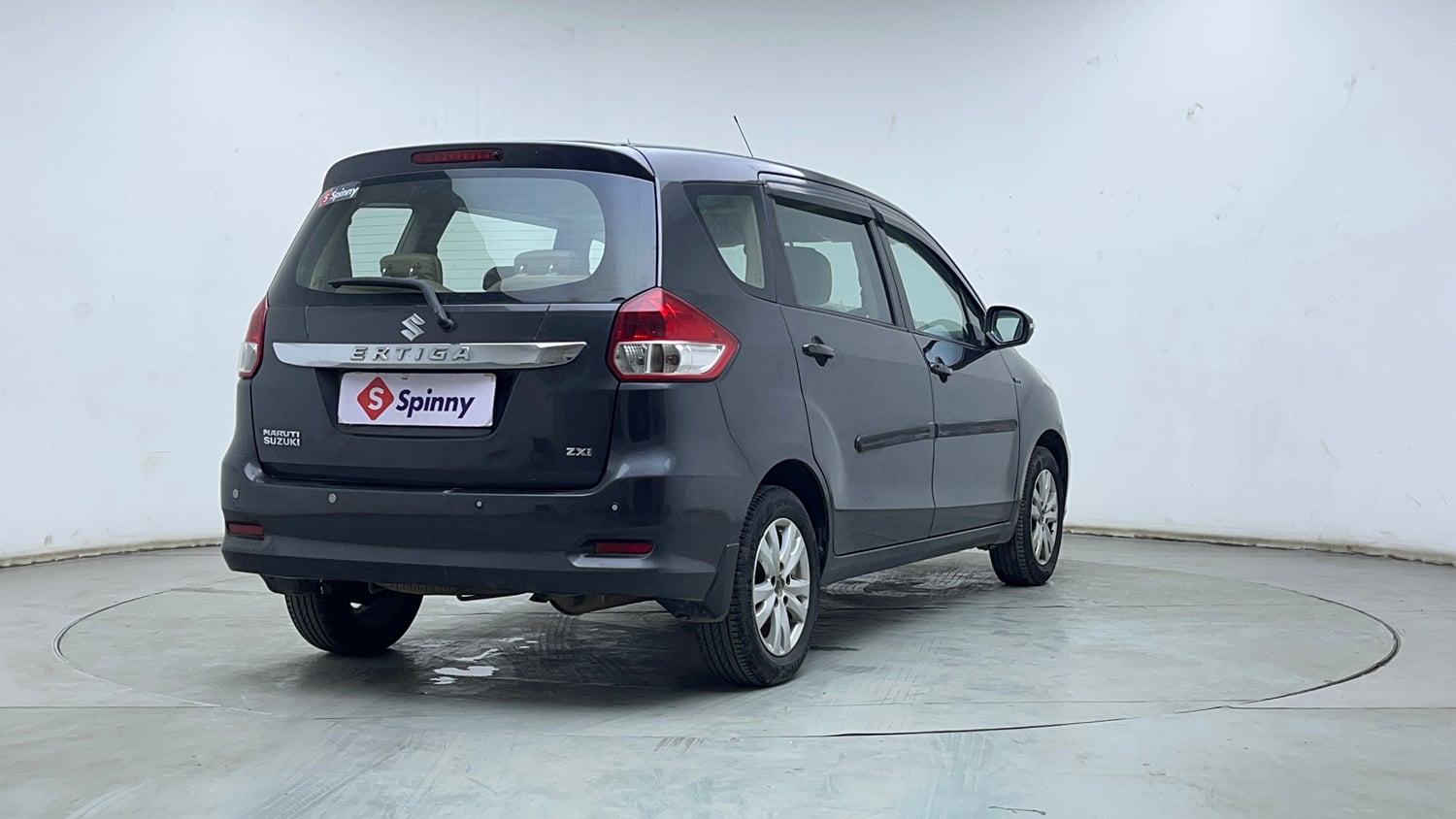 Used 2018 Maruti Suzuki Ertiga ZXI Petrol Manual exterior RIGHT REAR CORNER VIEW