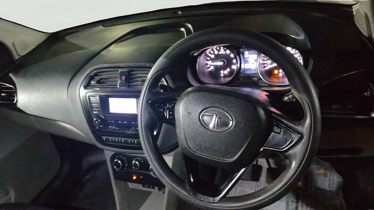 Used 2018 Tata Tiago Revotorq XZ Diesel Manual interior STEERING VIEW