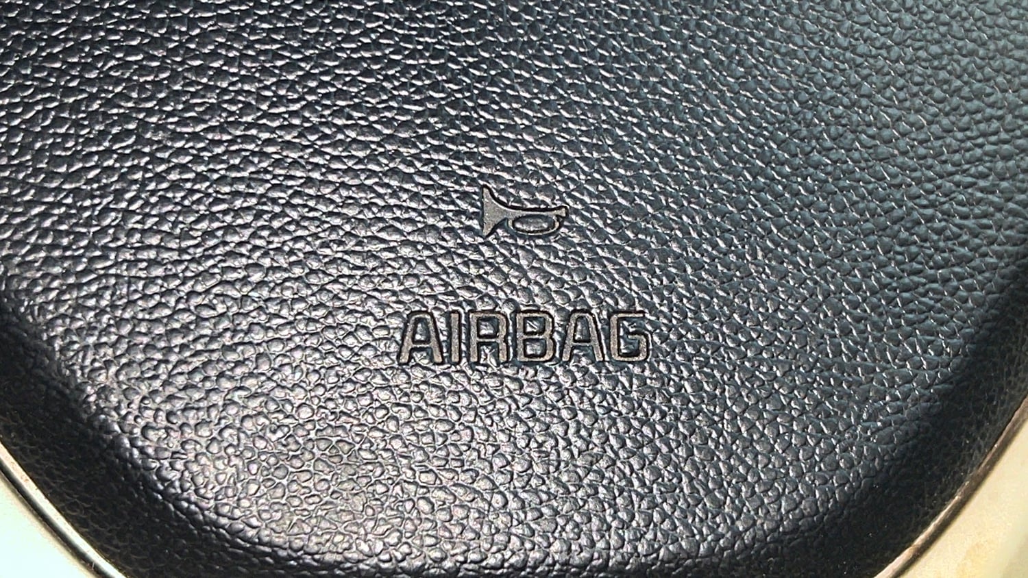 Used 2020 Hyundai Santro Asta Petrol Manual top_features Airbags
