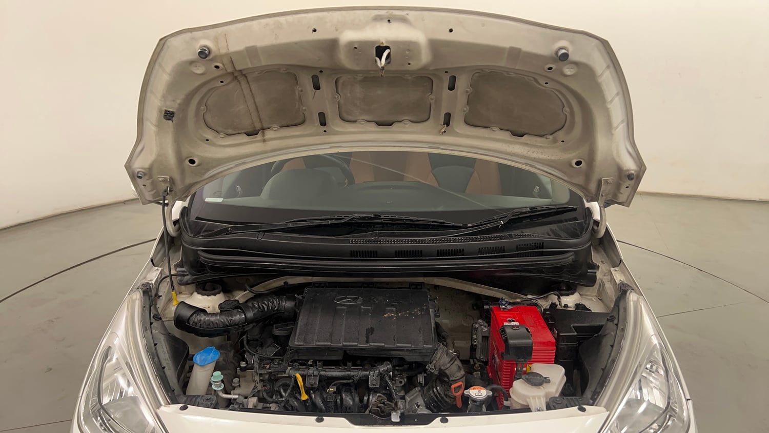Used 2015 Hyundai Grand i10 Asta AT 1.2 Kappa VTVT Petrol Automatic engine ENGINE & BONNET OPEN FRONT VIEW