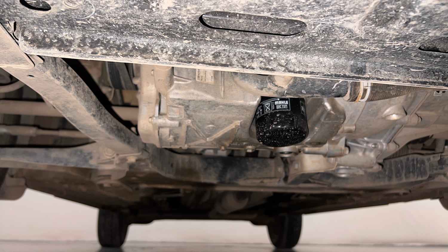 Used 2025 Nissan Magnite Visia B4D 1.0 Petrol AMT Petrol Automatic extra FRONT LEFT UNDERBODY VIEW