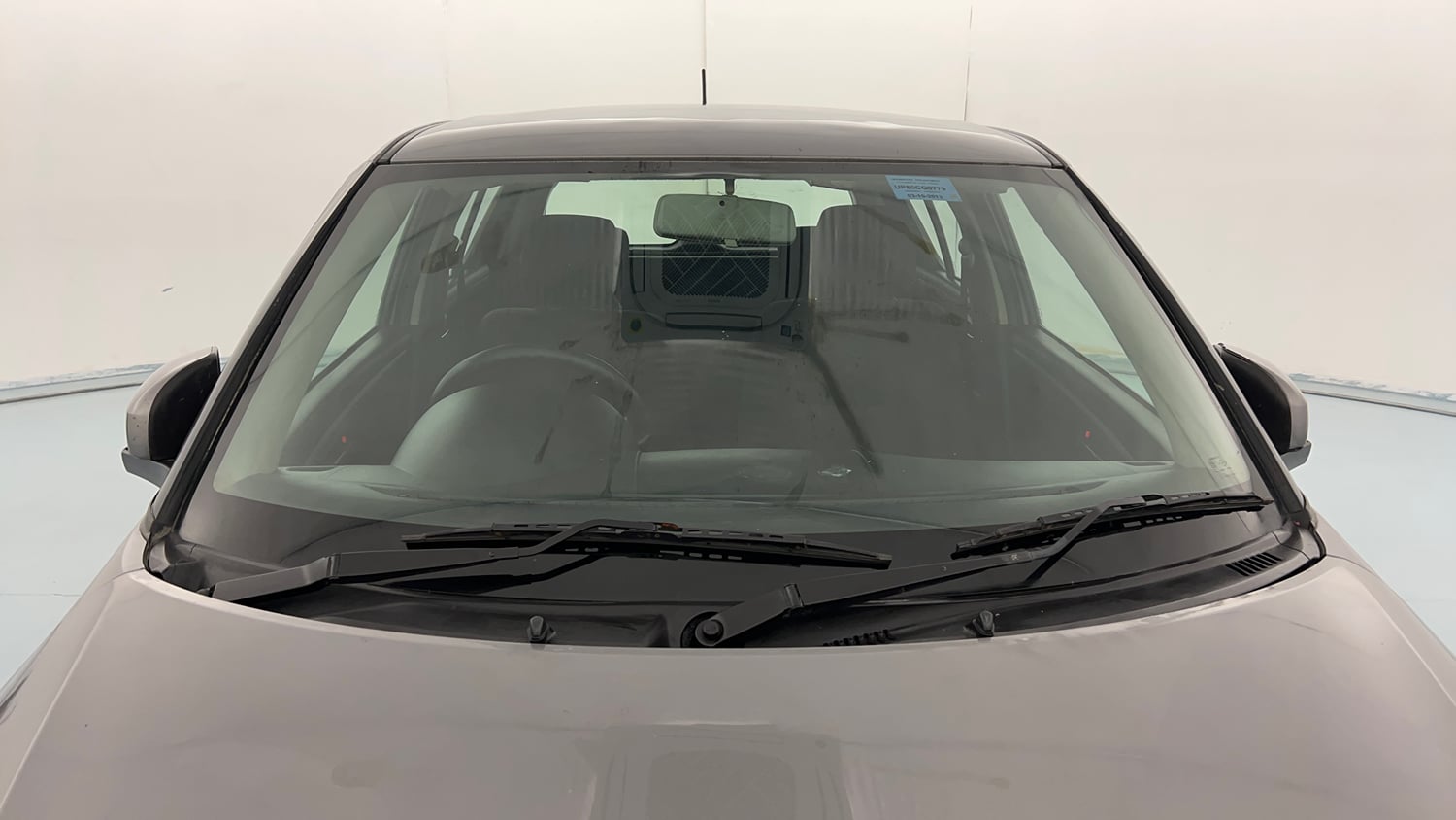 Used 2013 Maruti Suzuki Swift VXi Petrol Manual exterior FRONT WINDSHIELD VIEW