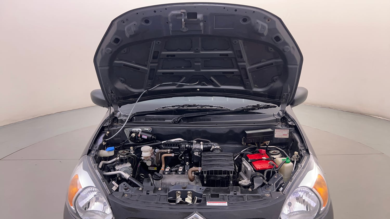 Used 2020 Maruti Suzuki Alto 800 VXi Petrol Manual engine ENGINE & BONNET OPEN FRONT VIEW