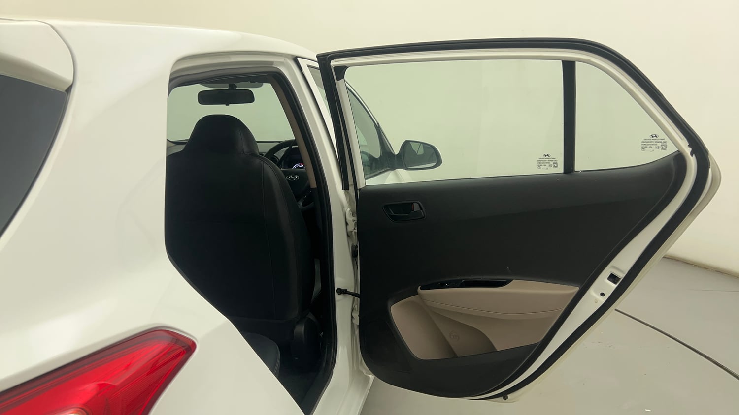 Used 2017 Hyundai Grand i10 Magna AT 1.2 Kappa VTVT Petrol Automatic interior RIGHT REAR DOOR OPEN VIEW