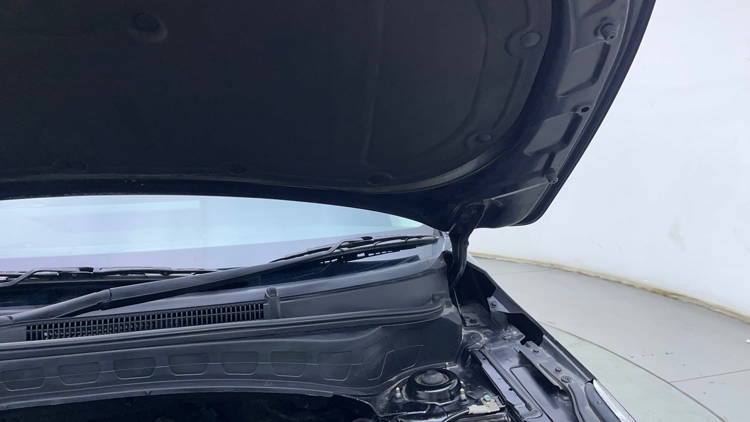 Used 2019 kia Seltos GTX DCT 1.4 Petrol Automatic engine ENGINE LEFT SIDE HINGE & APRON VIEW