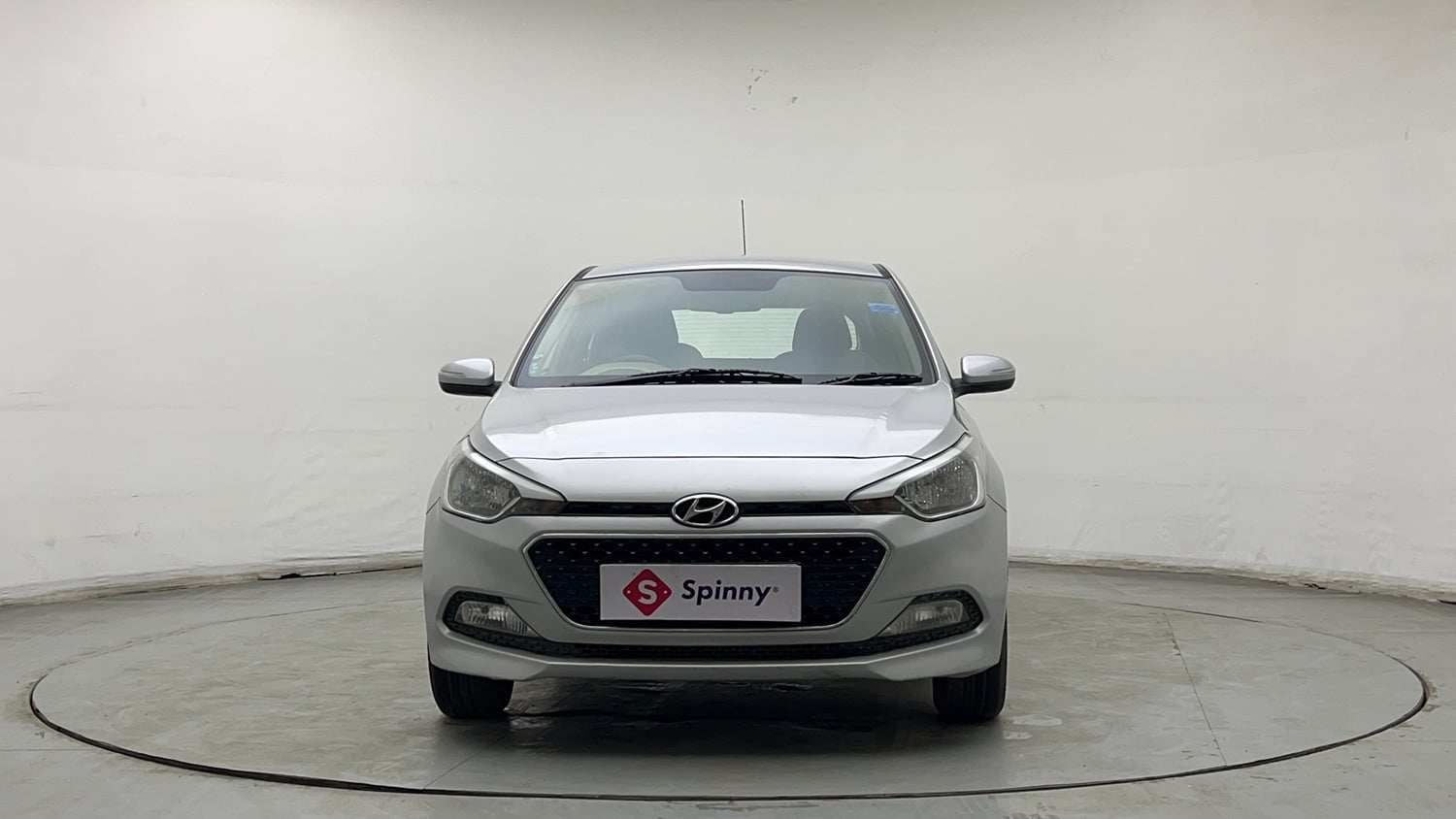 Used 2017 Hyundai Elite i20 Sportz 1.2 Petrol Manual exterior FRONT VIEW