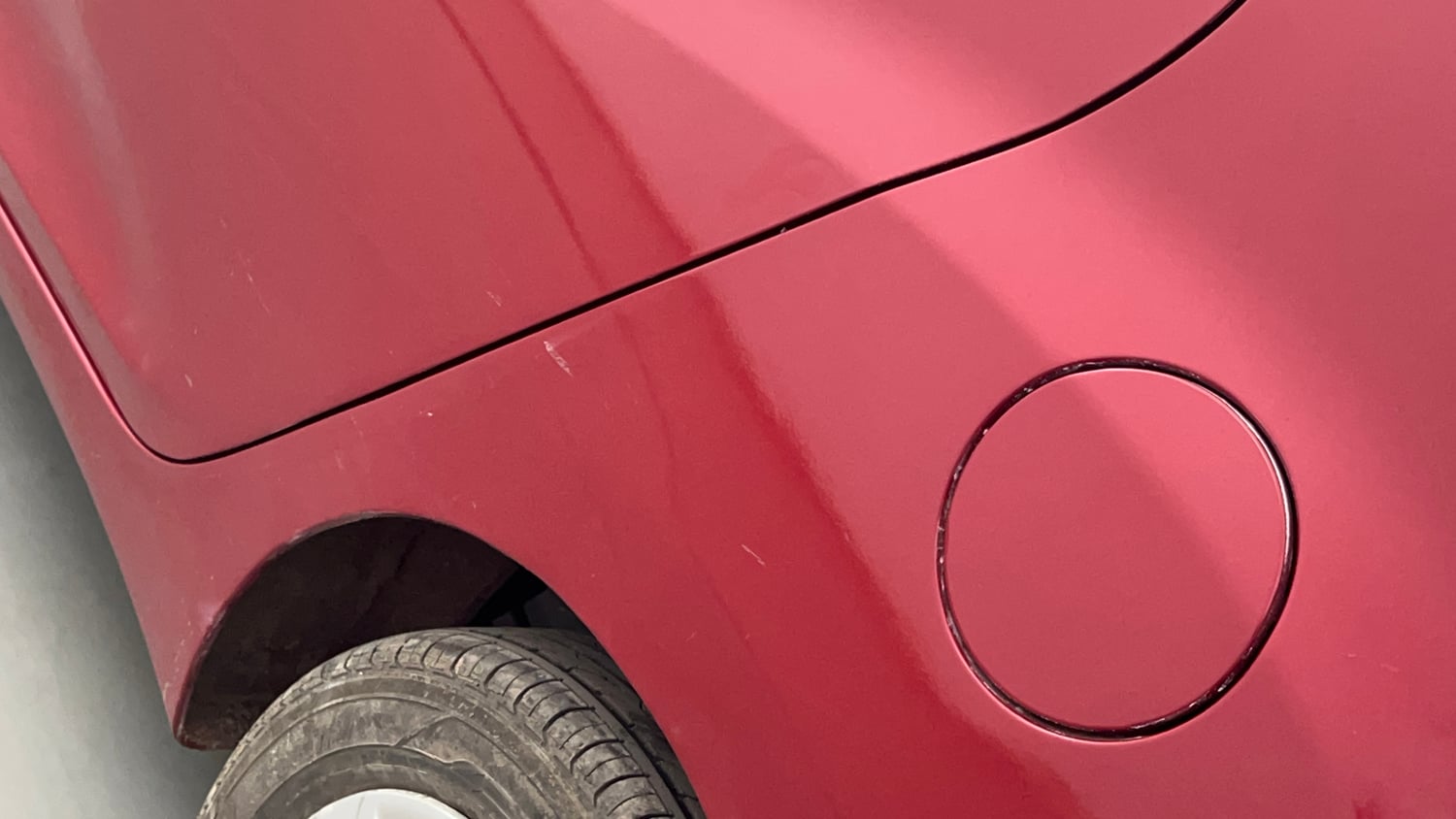 Used 2015 Hyundai Eon Magna + Petrol Manual dents MINOR SCRATCH