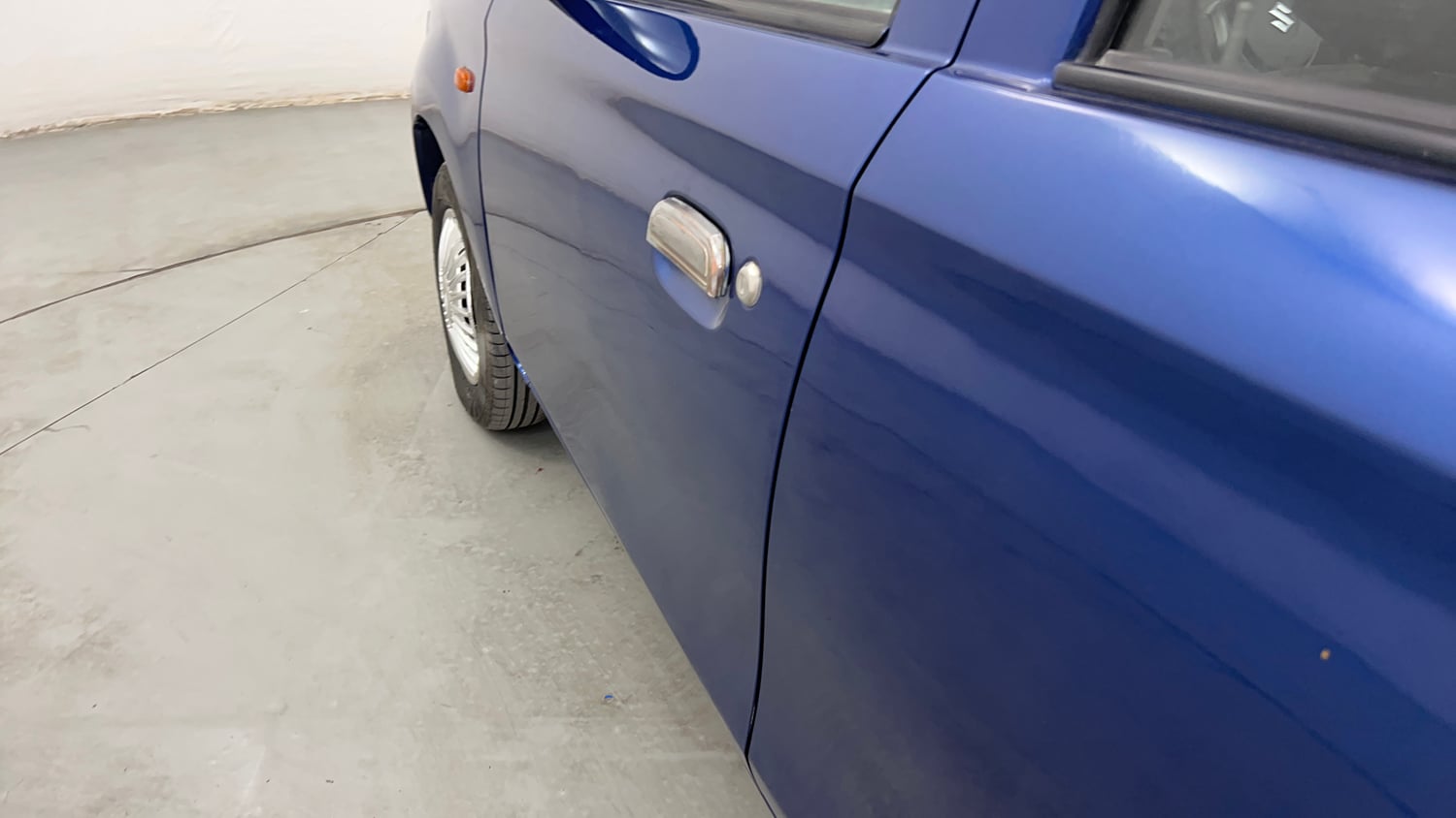 Used 2016 Maruti Suzuki Alto 800 Lxi Petrol Manual dents MINOR SCRATCH